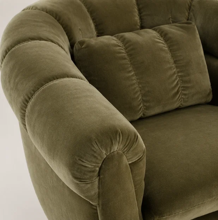 Picture of Armchair Member