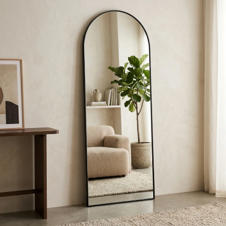 Picture of Curved Mirror Cheryll 193 x 66cm, color Black
