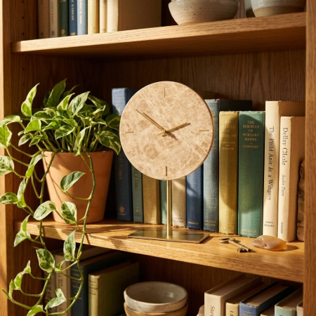 Picture of Moreno clock on a stand