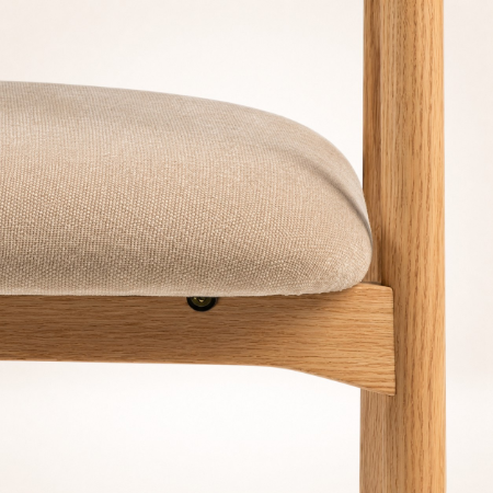 Picture of Gerado Dining Chair Oak and chenille, color Beige