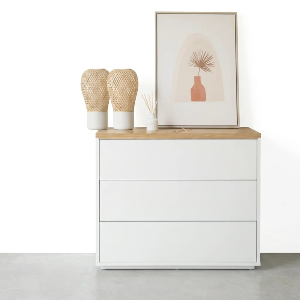 Picture of Abilen Oak Chest of Drawers