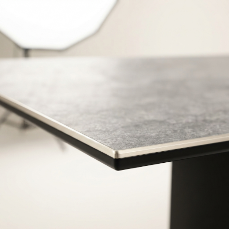 Picture of Dining table Line Ceramic, color Grey