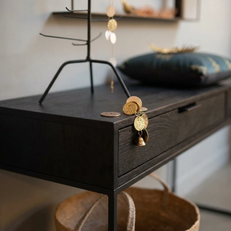 Picture of Silas Side Table 140cm, color Black