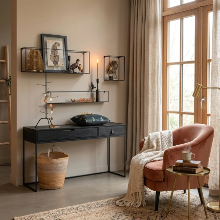 Picture of Silas Side Table 140cm, color Black